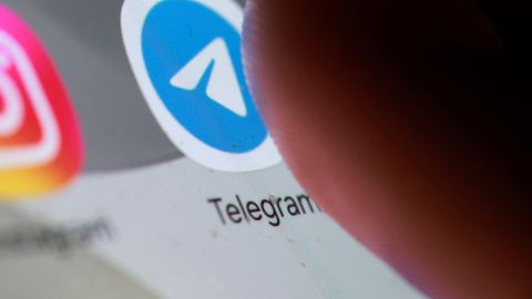 Iraan värbab Telegramis Briti teismelisi enda heaks luurama