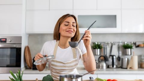 TUNDLIK SEEDIMINE? ⟩ Need lihtsad kokkamisnipid rahustavad su kõhu juba nädalatega