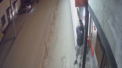 Politsei palub abi Tallinnas toime pandud varguses kahtlustatava leidmisel