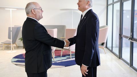 FOTOD ⟩ Eesti ja Leedu president kohtusid raamatukogus