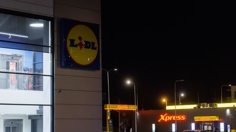 FOTOD ⟩ Lidl lülitas Maa tunni puhul tuled välja