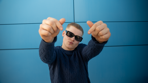 Rahva südamed võitnud mõminaräppar sihib tippu: ma ei tee muusikat lihtsalt tegemise pärast, ehitan lugusid üles nagu heliloojad