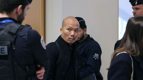 Endiseid Prantsuse korrakaitsjaid süüdistatakse rünnakutes vabamüürlaste heaks