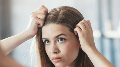 EKSPERDID HOIATAVAD ⟩ Populaarne tervislik juuksetrend võib sinu juustele saatuslikuks saada