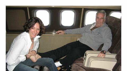 Jeffrey Epsteini mahajäetud eralennukist avastati süngeid leide