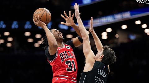 NBA meeskond vallandas sotsiaalmeedia postituse pärast tagamängija