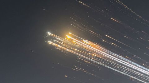 Juba teine Starlinki satelliit lendas orbiidil tükkideks