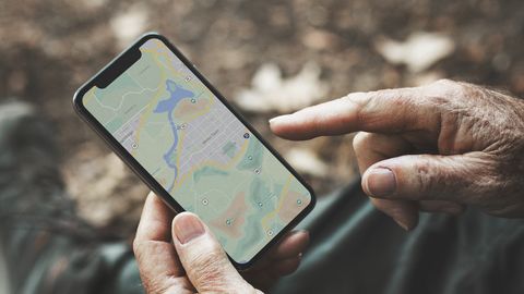 Veebipolitsei Andero Sepp: tuhandeid eestlasi terroriseeritakse telefoni kaudu