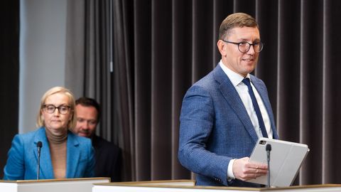 VIDEO ⟩ Valitsuse pressikonverentsil osalesid Michal, Kallas, Ligi, Tsahkna ja Pakosta