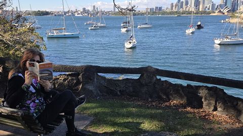 Mis tunne on kolida teisele poole planeeti, olles ise alles teismeline