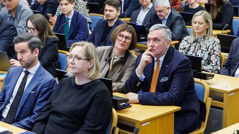 FRAKTSIOON JOOKSEB TÜHJAKS ⟩ Prominentsed reformierakondlased lahkusid Tallinna volikogust