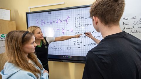 Kõige kaelamurdvam õppeaine jätkab õpilaste hirmutamist