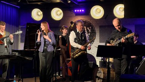 ARVUSTUS ⟩ Lembit Saarsalu suur samm sinisesse tundmatusse