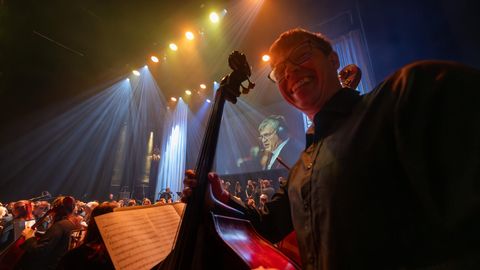 SUUR GALERII ⟩ Täismaja mälestas varalahkunud heliloojat