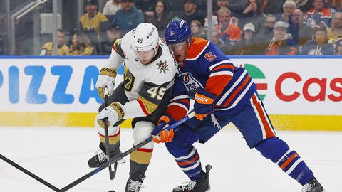 Kanadas tõi naine NHLi hokimängu ajal lapse ilmale