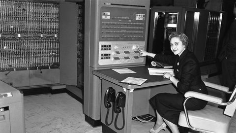 ÕÕVASTAV AJALUGU ⟩ 7 unustatud ametit, mida pidasid vaid naised