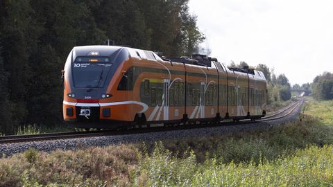 Viljandist kaovad teatud bussiliinid, kuid rongiliiklus läheb odavamaks