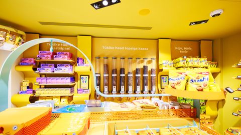 Kesklinna kommipood sai tibukollase kuue