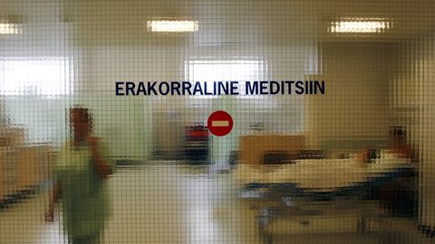 «TÄIELIK HULLUMAJA!» ⟩ Öö haigla EMOs veetnud naine sattus kaose keskele: sellist möllu pole ma varem näinud