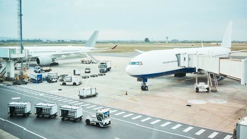 HEA TEADA ⟩ Suur lennujaam kehtestab range käsipagasi reegli