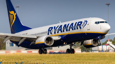 TOHOH ⟩ Reisija läheb lennukis halva käitumise tõttu vangi