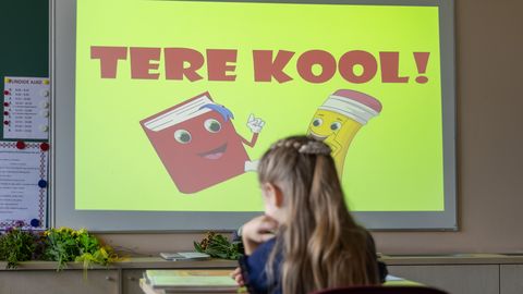 Tallinnas läheb sügisel esimesse klassi 3710 last