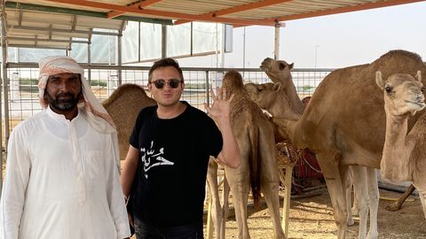 Näitleja Christopher Rajaveer avaldas enda esimese reisiraamatu