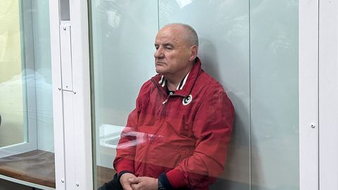 Vene endine asekaitseminister mõisteti 19 aastaks vangi