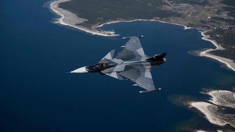 Rootsi hävitajad hoiavad silma peal Läänemerre siseneval Vene allveelaeval