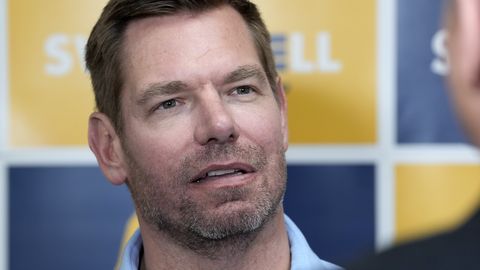 Endine alluv süüdistab California kuberneriks pürgivat demokraati vägistamises