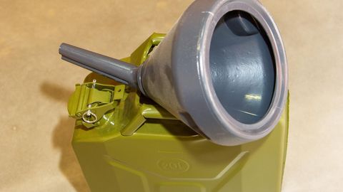 Tartu varus enne Hormuzi väina sulgumist 200 tonni kütust