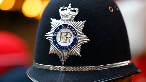 Briti ekspolitseinik jäi Vene sidemete tõttu kodakondsusest ilma