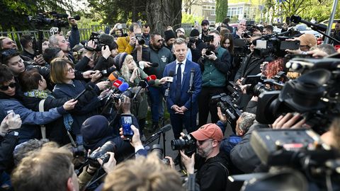 Orbáni kukkumine paneb puid alla Putinile ja Kirijenkole