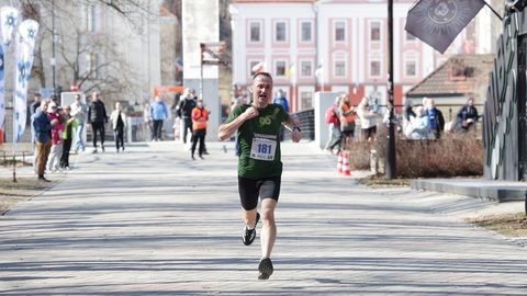 Tartu Sinilillejooksu võitsid Olari Orm ja Säde-Ly Lille