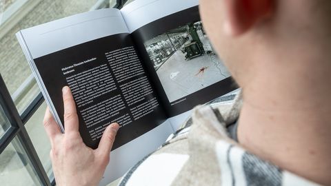 KORTER LÕHKEAINEST PUNGIL ⟩ Ülemiste pommimehe kodu läbiotsimine oli kapo ajaloo keerukaim