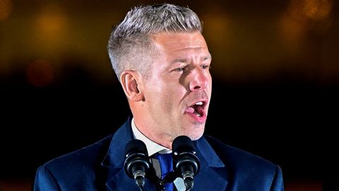 KOHALIK VAADE ⟩ Péter Magyar – Orbáni siseringist suurimaks kriitikuks