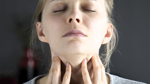 14 sümptomit, mis viitavad kilpnäärme ületalitusele