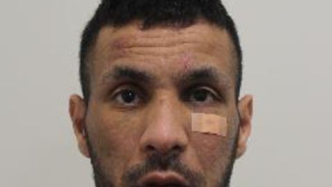 VIDEO ⟩ Varas viis Londoni pubist kalli käekoti, mille sees oli miljoneid väärt üllatus