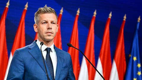 ÜLEVAADE ⟩ Poliitikavaatlejad Ungari valimiste võitjale ega Brüsselile kerget elu ei ennusta