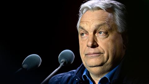 ERKKI BAHOVSKI ⟩ Viktor Orbáni õppetunnid