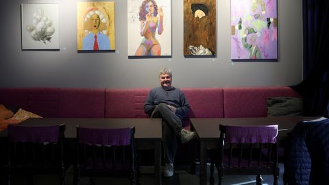 ARVUSTUS ⟩ Enn Põldroosi näitusel avaneb tema filosoofiline inimkäsitlus