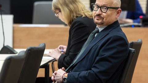 FOTOD ⟩ «Ma tambin su siinsamas ära!» Ärimees Andres Peets läks arveid kätega klaarima ja nüüd peab ta kohtus aru andma