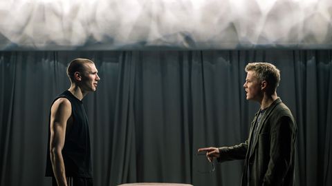 Tume pilv ligineb ja varsti raksatab kõu