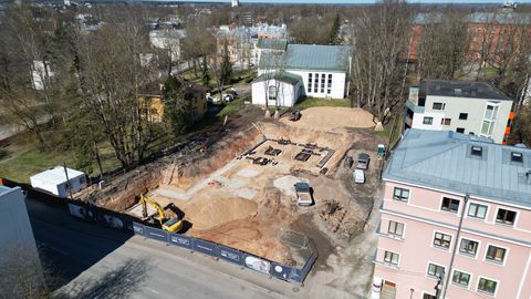 PILDID ⟩ Kuperjanovi tänaval algas uute kodude ehitus