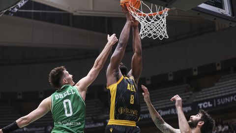 VIDEO ⟩ Henri Drell ja tema koduklubi ei pääsenud nelja parema hulka