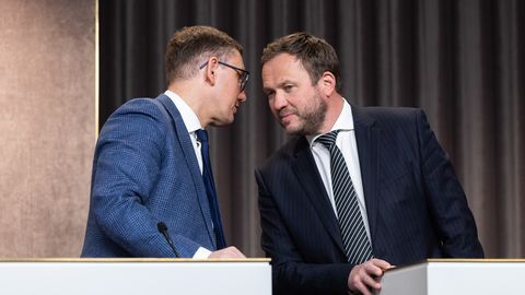 OTSEPILT ⟩ Valitsuse pressikonverentsil osaleb viis ministrit