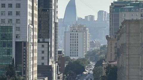 NÄDALA REISILUGU ⟩ Aserbaidžaan – tee ja tule maa