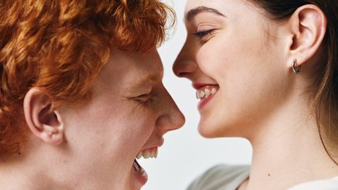 Unusta rinnad ja tagumik: hoopis see süütu kehaosa ajab mehed hulluks