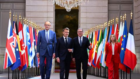 Raevus Starmer: mind ei teavitatud, et Mandelson ei läbinud taustakontrolli