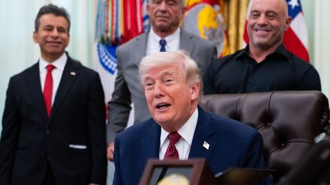 «Kas ma saaksin ka natuke?» Trump eraldas 50 miljonit haruldase hallutsinogeeni uurimisele